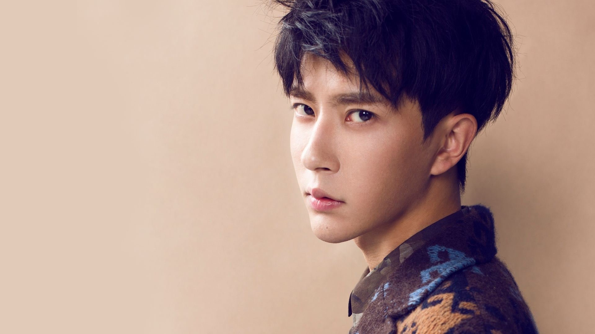 “英超大战一触即发,胜局之变引发广泛关注”,英超比赛集锦